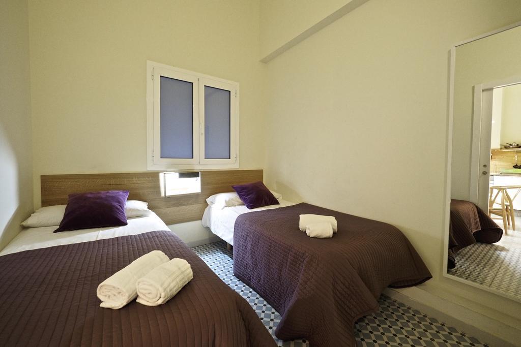 Uma Suites Pau Claris Барселона Экстерьер фото
