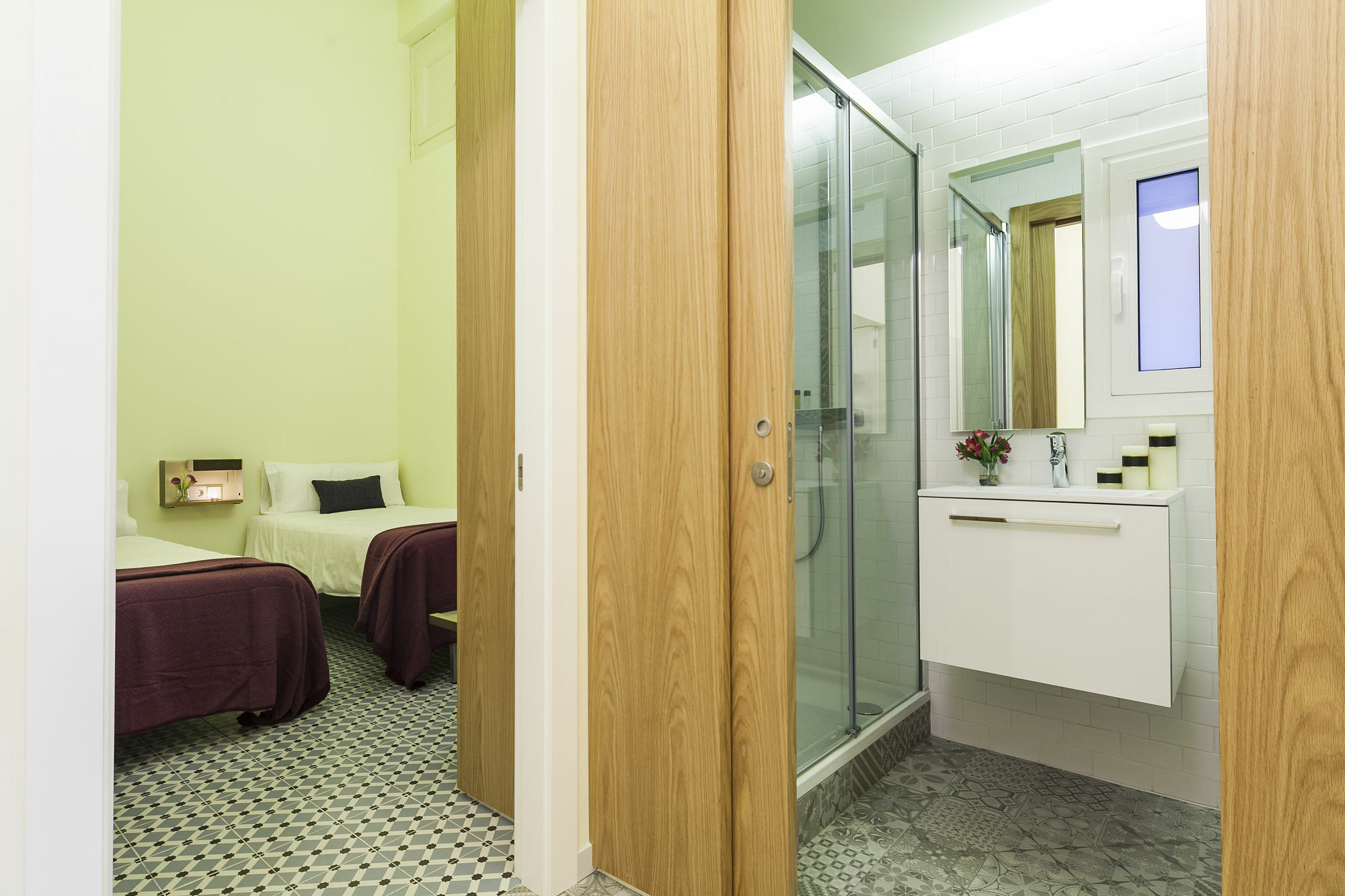 Uma Suites Pau Claris Барселона Экстерьер фото