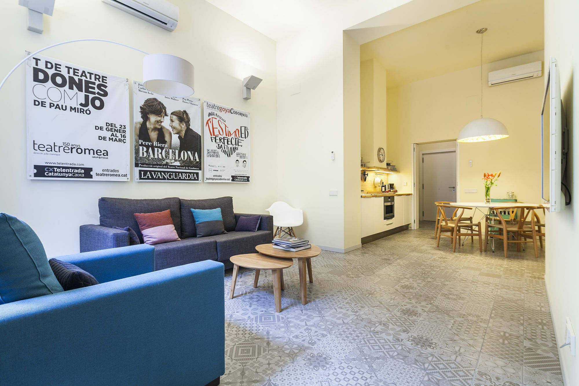 Uma Suites Pau Claris Барселона Экстерьер фото