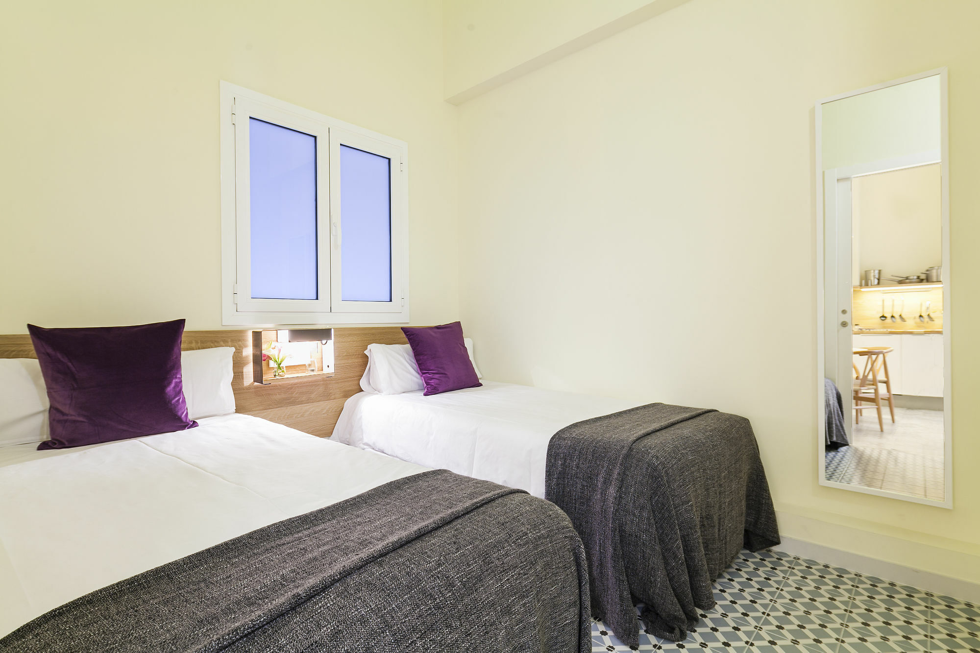 Uma Suites Pau Claris Барселона Экстерьер фото