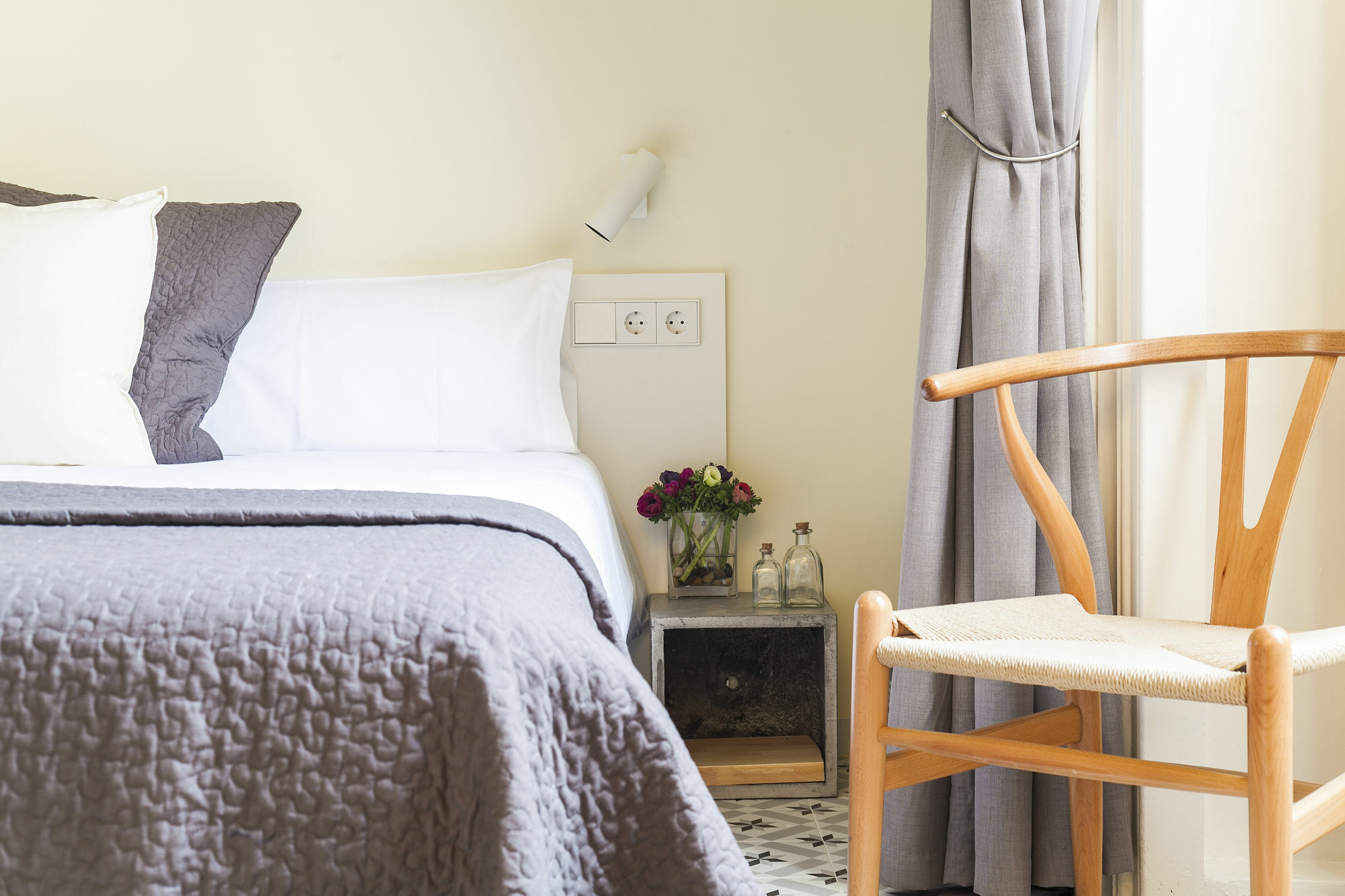 Uma Suites Pau Claris Барселона Экстерьер фото